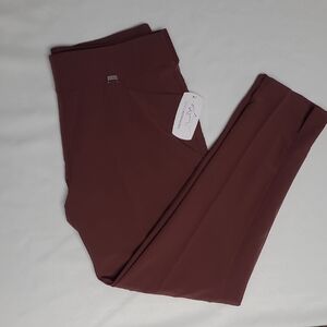 NWT Greg Norman Collection Maroon Leggings